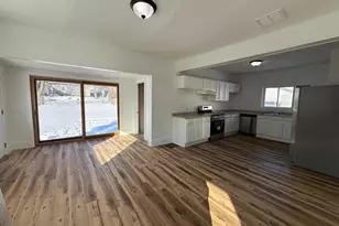 421 Lewis St, Belding, MI 48809 - Photo 18