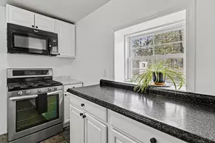 431 W Smith St, Portland, MI 48875 - Photo 6