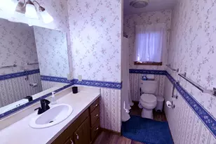 12637 Lakeshore Dr, Grand Haven, MI 49417 - Photo 20