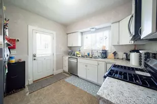 437 Rosewood Ave SE, Grand Rapids, MI 49506 - Photo 14