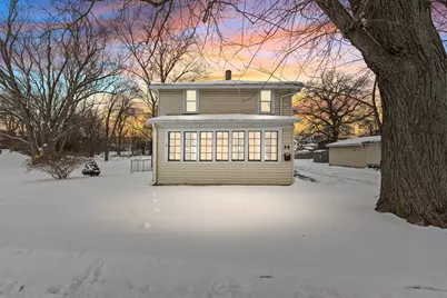 34 Oak Street, Hillsdale, MI 49242 - Photo 1