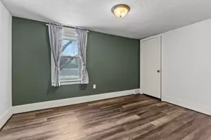 34 Oak St, Hillsdale, MI 49242 - Photo 22