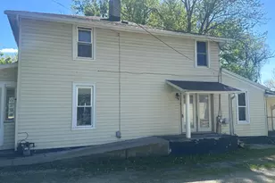 34 Oak St, Hillsdale, MI 49242 - Photo 34