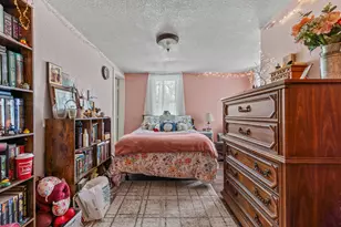 34 Oak St, Hillsdale, MI 49242 - Photo 22