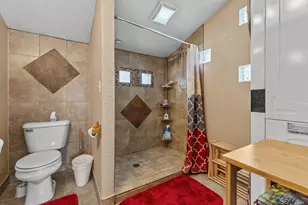 34 Oak St, Hillsdale, MI 49242 - Photo 10