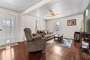 34 Oak St, Hillsdale, MI 49242 - Photo 18