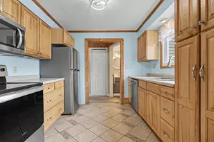 484 N Wattles Rd, Battle Creek, MI 49014 - Photo 6