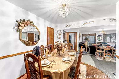 831 West Street, Muskegon, MI 49442 - Photo 8