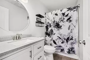 75603 Ridgeway Dr, Lawton, MI 49065 - Photo 12