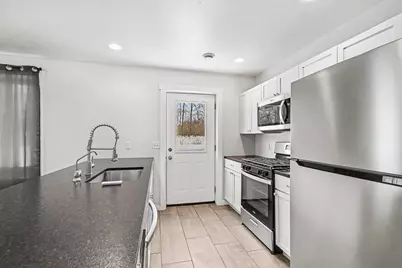 75603 Ridgeway Drive, Lawton, MI 49065 - Photo 6