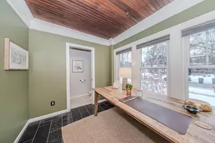 1118 Longfellow Ave, Royal Oak, MI 48067 - Photo 14