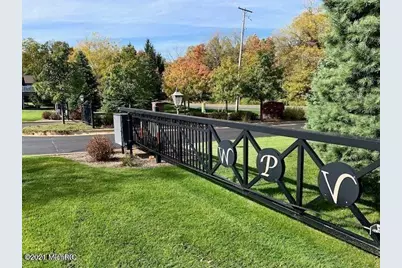 2681 West Port Drive, Kalamazoo, MI 49009 - Photo 8