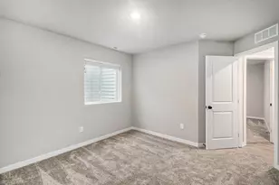 17549 Beechwood Ln, Spring Lake, MI 49456 - Photo 10