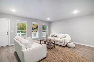 17549 Beechwood Ln, Spring Lake, MI 49456 - Photo 6