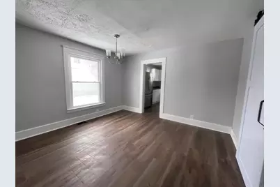 306 N Pleasant Street, Jackson, MI 49202 - Photo 10