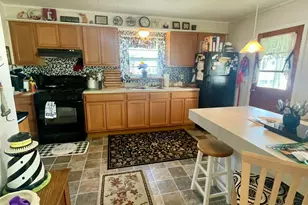 404 W Court St, Ludington, MI 49431 - Photo 10