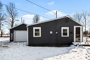 130 South St, Schoolcraft, MI 49087 - Photo 4