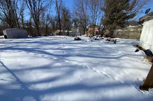 609 W Center St, Albion, MI 49224 - Photo 12