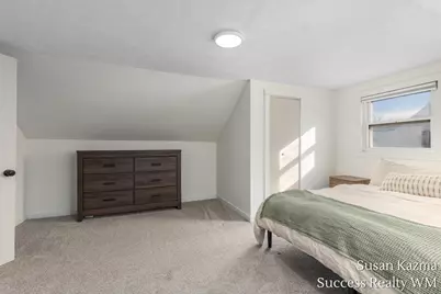 3644 Auburn Avenue NE, Grand Rapids, MI 49525 - Photo 12