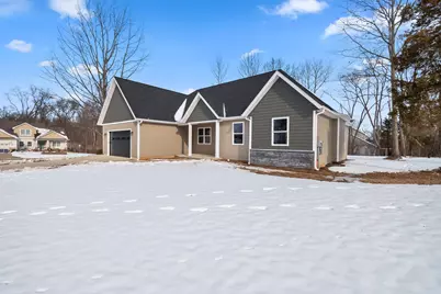 64 Arapaho Trail, Coldwater, MI 49036 - Photo 4