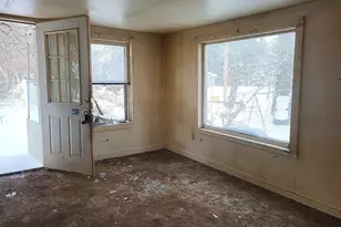 801 Best St, Vicksburg, MI 49097 - Photo 8