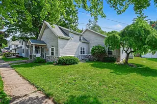 224 Pleasant Ave SE, Caledonia, MI 49316 - Photo 2