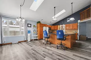 224 Pleasant Ave SE, Caledonia, MI 49316 - Photo 8