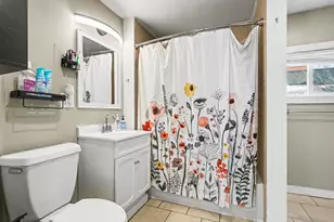 99 Winter St, Battle Creek, MI 49015 - Photo 12