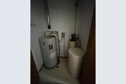 6754 Paw Paw Avenue, Coloma, MI 49038 - Photo 24