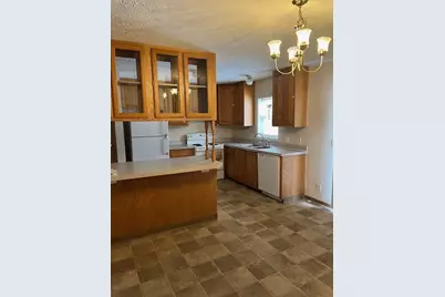 6754 Paw Paw Avenue, Coloma, MI 49038 - Photo 10