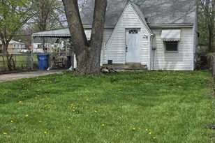 12475 Sarsfield Ave, Warren, MI 48089 - Photo 2