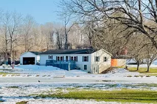 440 E Francis St, Nashville, MI 49073 - Photo 2