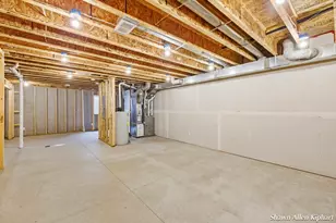 164 Wexford St SE, Grand Rapids, MI 49548 - Photo 32