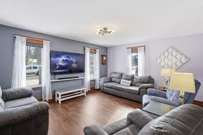 220 S Park Street, Hastings, MI 49058 - Photo 4