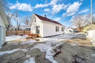 509 E Bird St, Jackson, MI 49203 - Photo 38