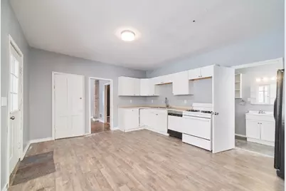 112 Hancock Street, Manistee, MI 49660 - Photo 12