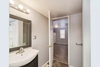 112 Hancock Street, Manistee, MI 49660 - Photo 28