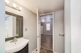 112 Hancock St, Manistee, MI 49660 - Photo 28