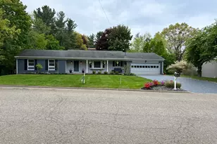 2134 Sycamore Ln, Kalamazoo, MI 49008 - Photo 2