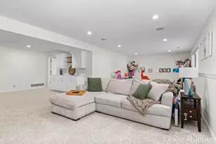 7913 Jonathan Woods Dr SE, Ada, MI 49301 - Photo 44