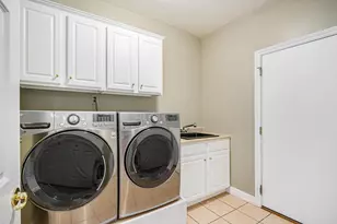 2669 Hunters Bluff, Kalamazoo, MI 49048 - Photo 8