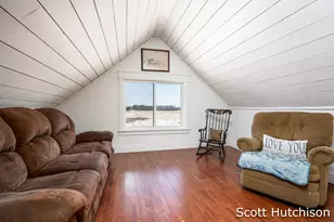 1300 E Coral Rd, Edmore, MI 48829 - Photo 8