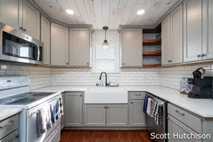 1300 E Coral Rd, Edmore, MI 48829 - Photo 6