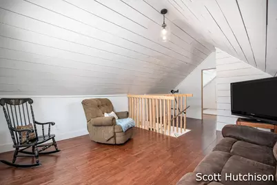 1300 E Coral Road, Edmore, MI 48829 - Photo 10