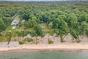 1466 Lakeshore Dr, Fennville, MI 49408 - Photo 20