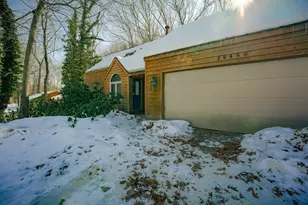 15460 Kelly St, Spring Lake, MI 49456 - Photo 2