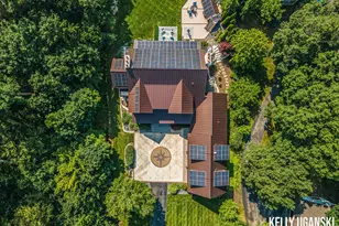 2275 N Scenic Dr, Muskegon, MI 49445 - Photo 90