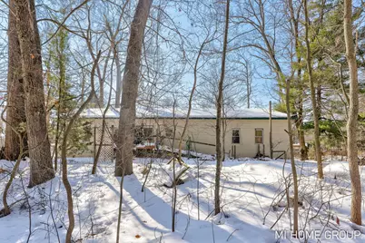 5525 Highland Avenue, Pullman, MI 49450 - Photo 4