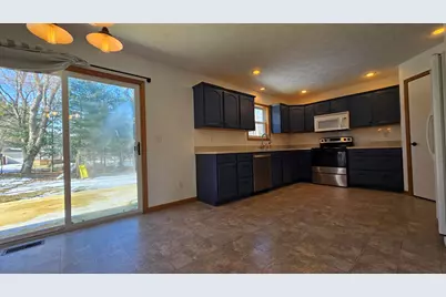 1215 Colgrove, Marshall, MI 49068 - Photo 8