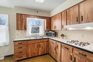 21 S Despelder St, Grand Haven, MI 49417 - Photo 8